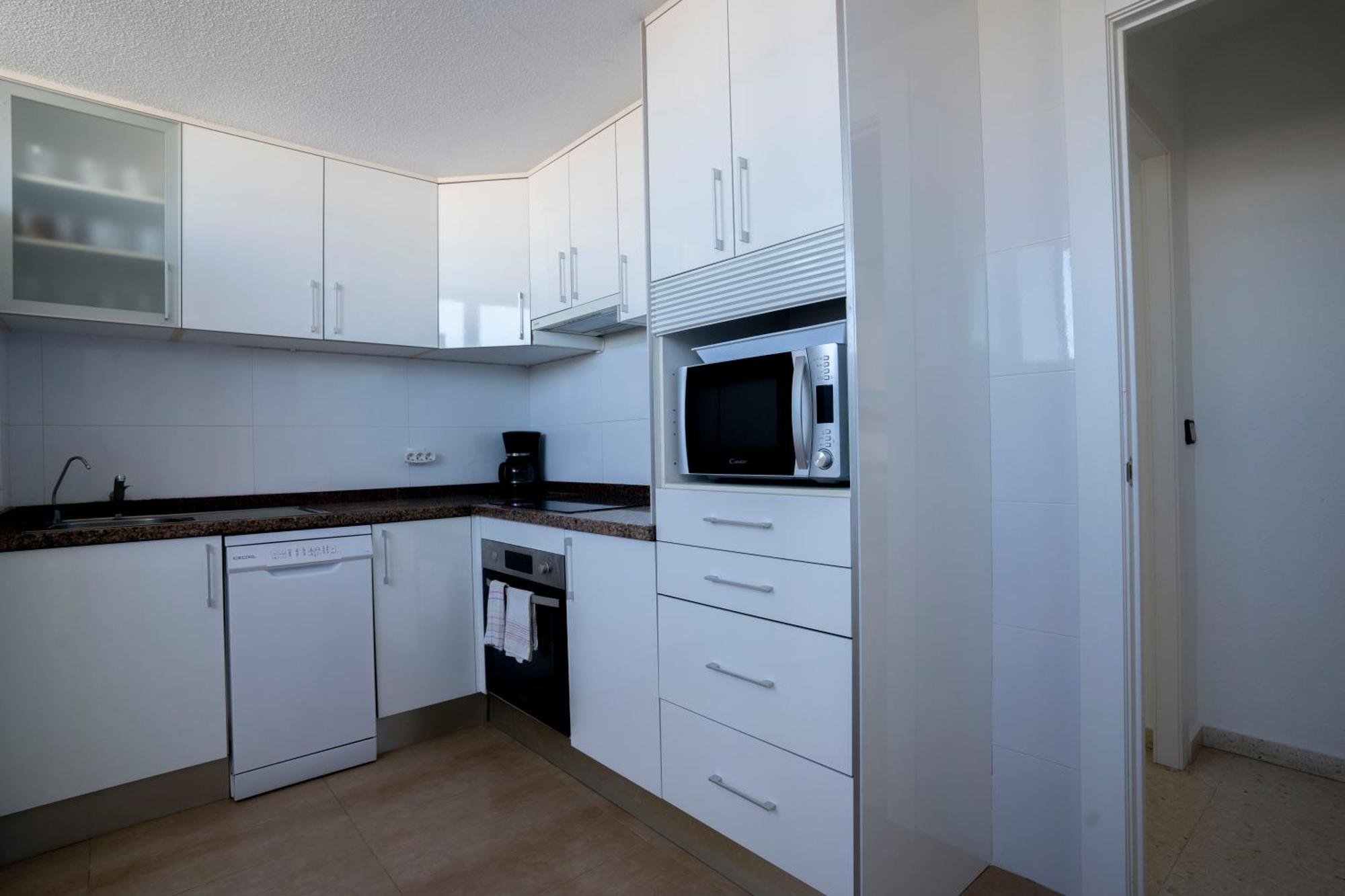 Apartamento Faro Blanco Alicante Bagian luar foto